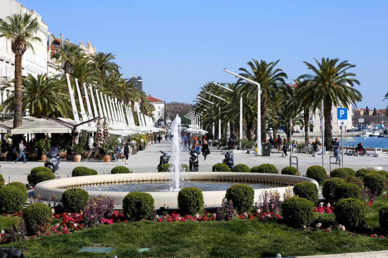 Apartment B&J - In The Center Of Split Exterior photo