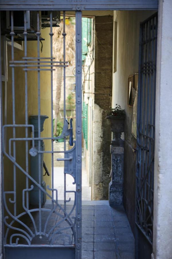 Apartment B&J - In The Center Of Split Exterior photo